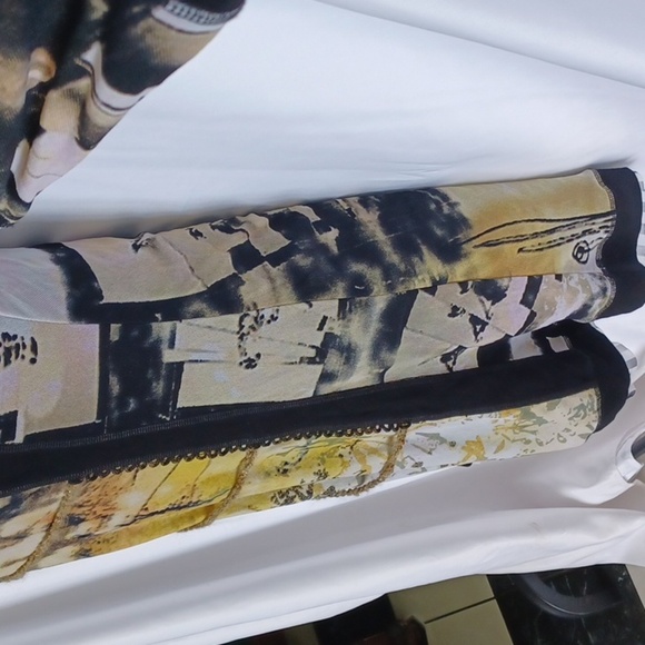 Cocomenthe. French Designer. Metal thread Lace Trimmed  Dress.  Size 2, lined - Picture 6 of 11